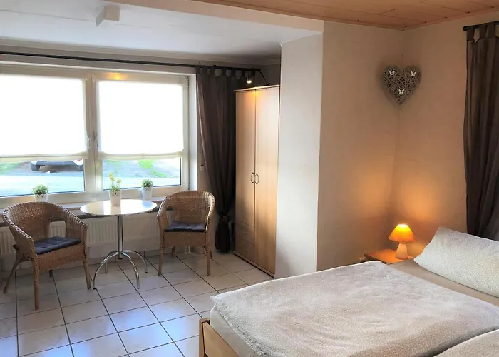 Gaestehaus Doll בית הארחה 3*